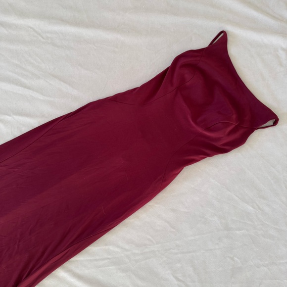 SORELLA VITA Backless Burgundy Dress - Picture 3 of 7